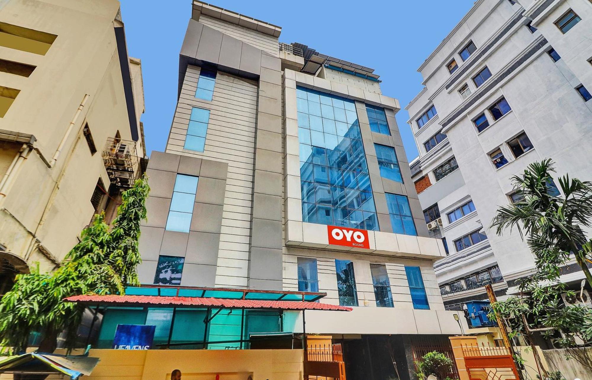 Heavens Inn Near Rasoolpura Metro Station Hyderabad Eksteriør billede